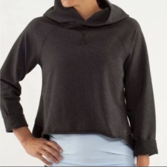 Lululemon Athletica Dark Gray Pull Me Over Hoodie Size 4 - Picture 2 of 12